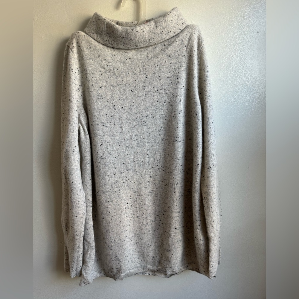 Talbots medium cashmere sweater
